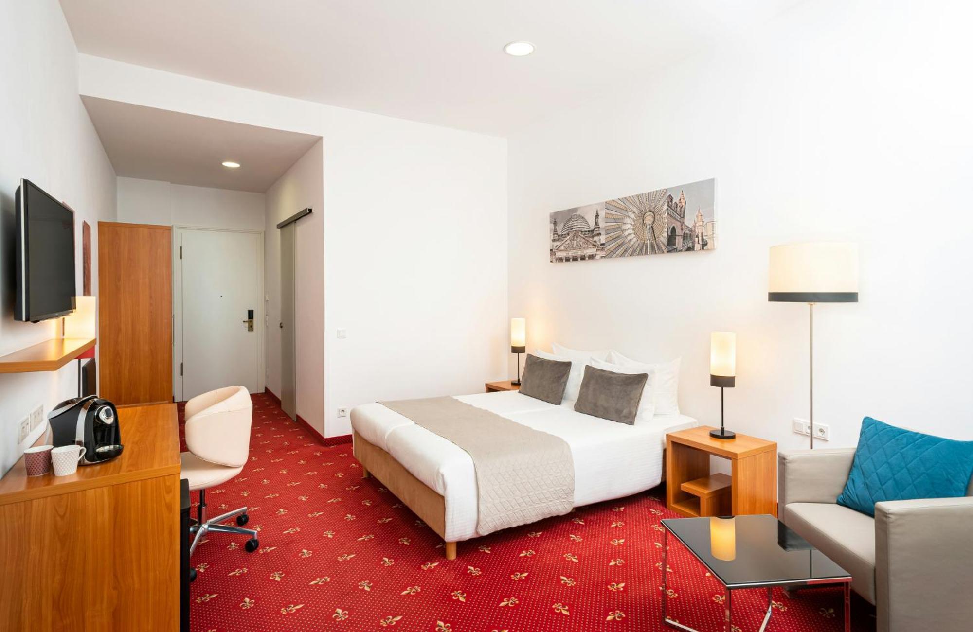 Junior Suite,1746813629:JPEG