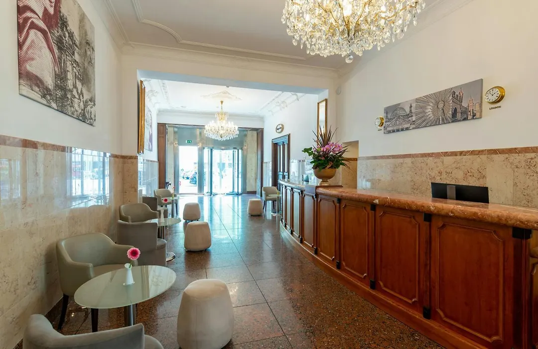 Leonardo Hotel Berlin Ku'Damm-1